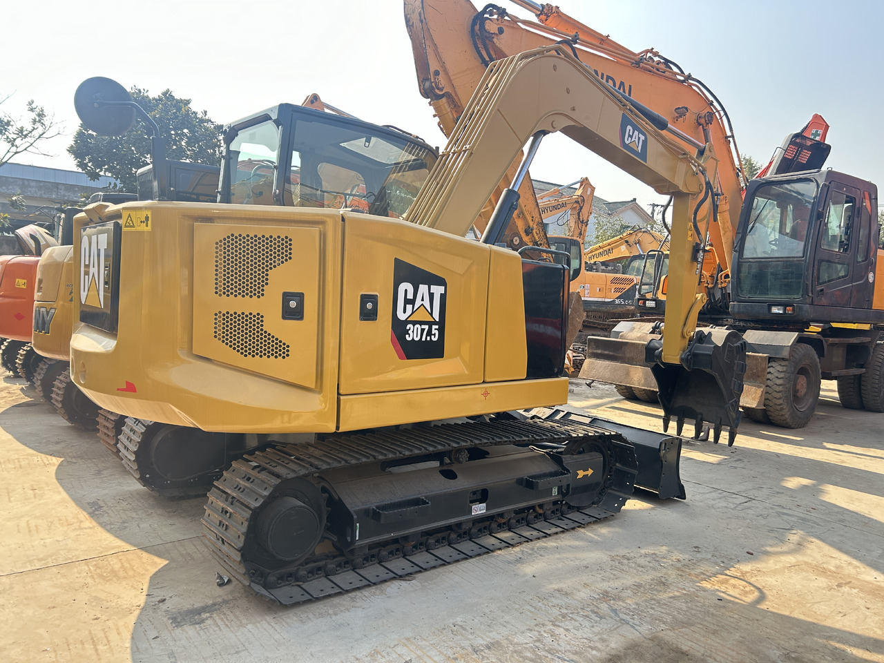 CAT 307.5 Excavator - Mini excavator: picture 1 CAT 307.5 Excavator - Mini excavator: picture 1