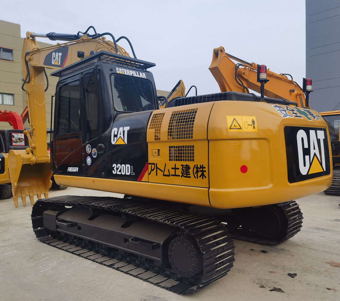 CAT 320DL Excavator - Crawler excavator: picture 2 CAT 320DL Excavator - Crawler excavator: picture 2