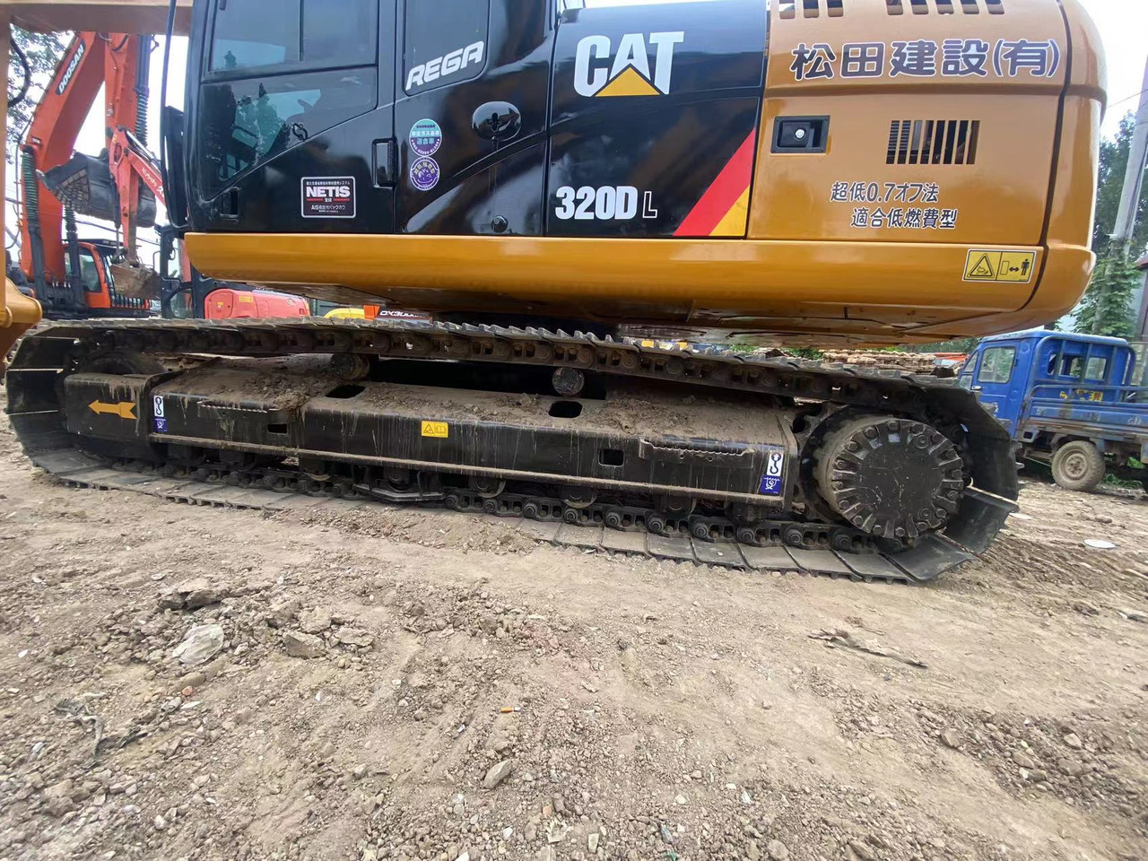 CAT 320DL used excavator - Crawler excavator: picture 2 CAT 320DL used excavator - Crawler excavator: picture 2