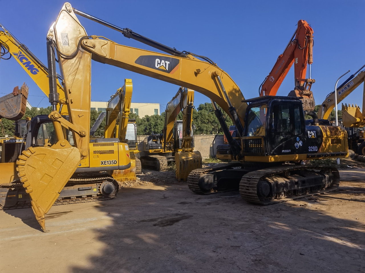 CAT 329D Excavator - Crawler excavator: picture 1 CAT 329D Excavator - Crawler excavator: picture 1