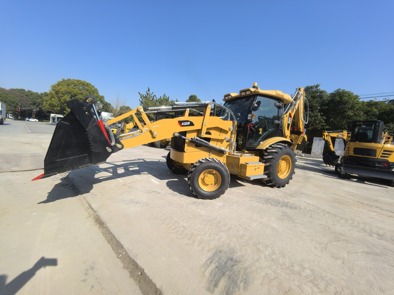 CAT 420F Backhoe Loader - Backhoe loader: picture 5 CAT 420F Backhoe Loader - Backhoe loader: picture 5