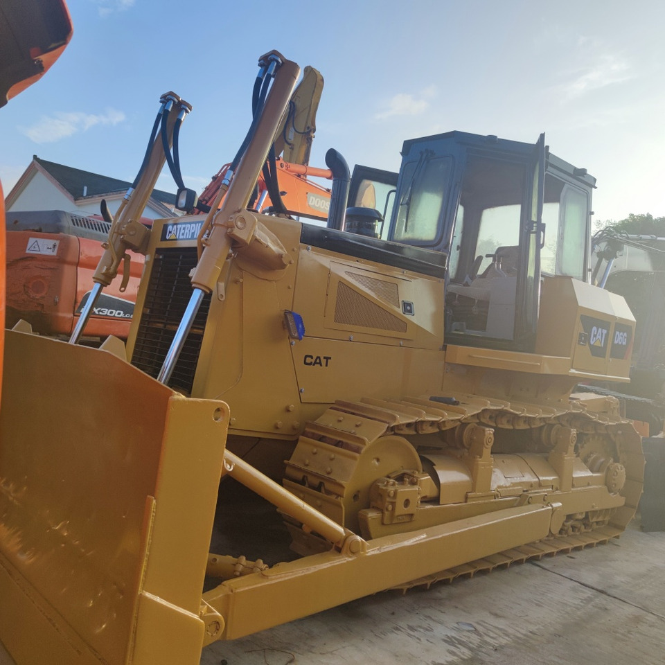 CAT D6G Bulldozer - Bulldozer: picture 2 CAT D6G Bulldozer - Bulldozer: picture 2