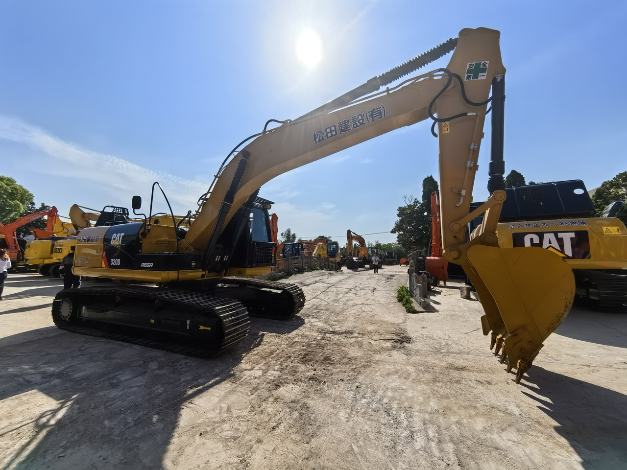Caterpillar 320D excavator - Crawler excavator: picture 3 Caterpillar 320D excavator - Crawler excavator: picture 3