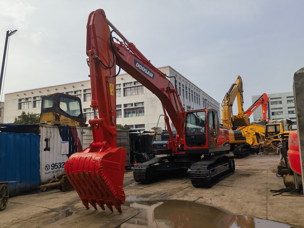 DOOSAN Doosan DX225LC Crawler excavator - Crawler excavator: picture 2 DOOSAN Doosan DX225LC Crawler excavator - Crawler excavator: picture 2