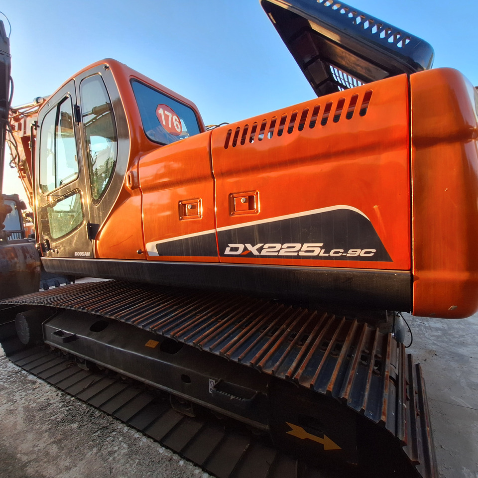 Doosan Dx225 LC-9C Crawler Excavator - Crawler excavator: picture 1 Doosan Dx225 LC-9C Crawler Excavator - Crawler excavator: picture 1