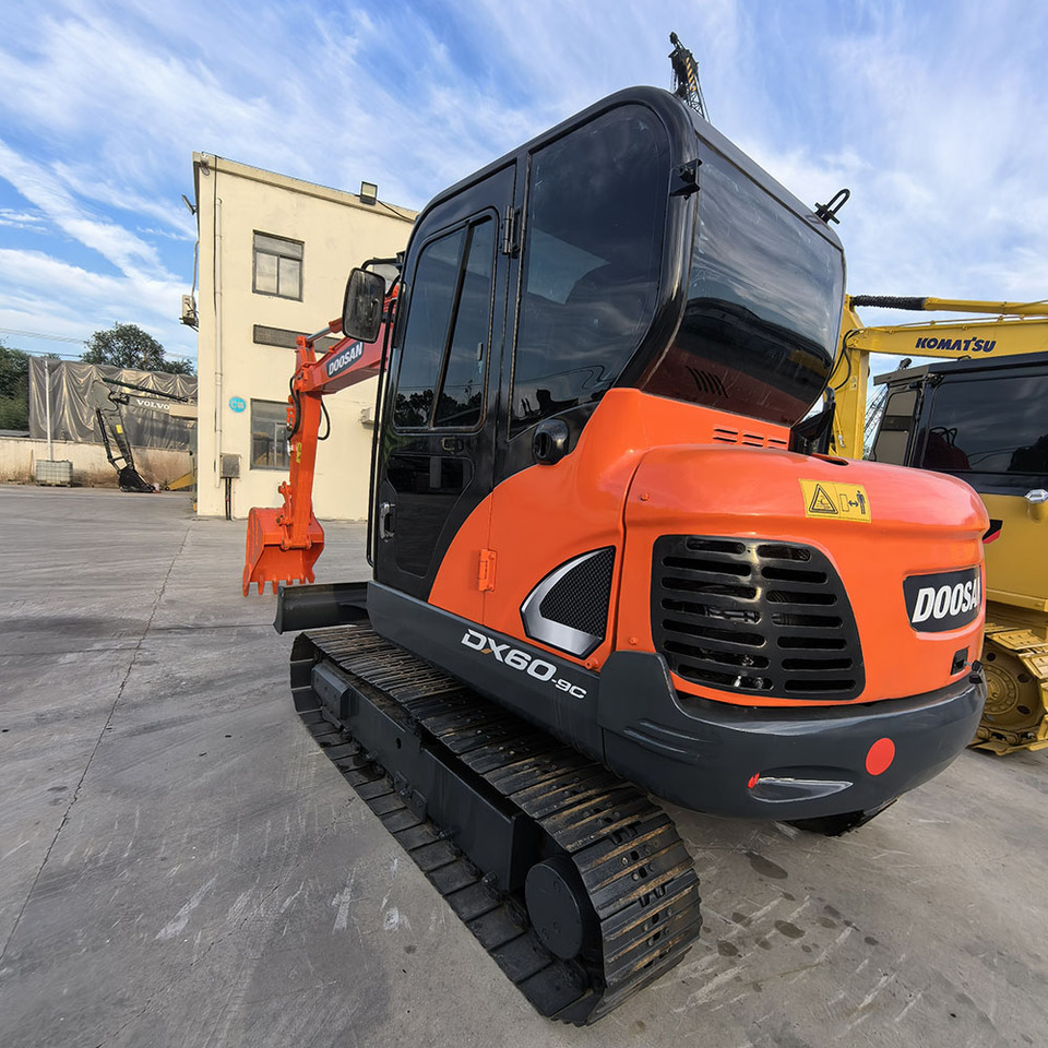 Doosan Dx60 Crawler Excavator - Crawler excavator: picture 2 Doosan Dx60 Crawler Excavator - Crawler excavator: picture 2