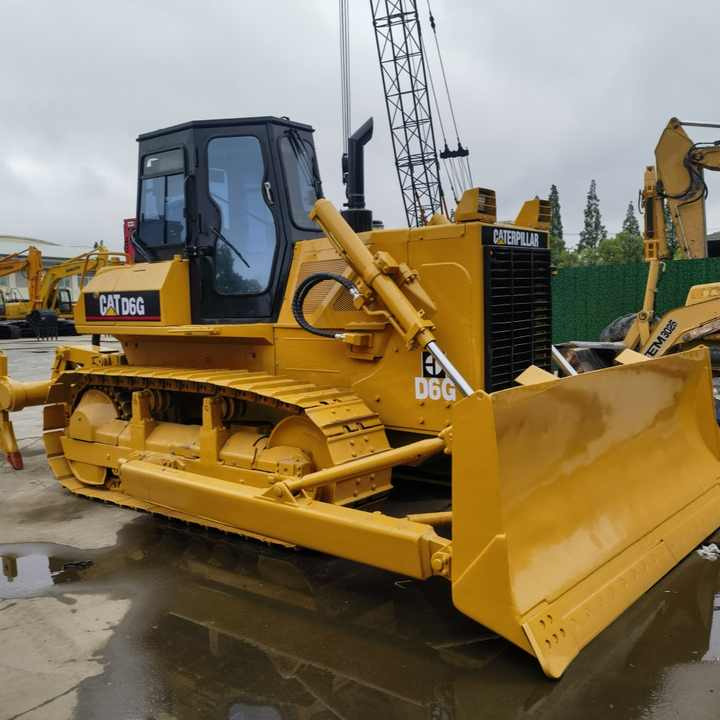 Good condition Used CAT D6G Bulldozers caterpillar used d6g bulldozer on hot sale in shanghai yard - Bulldozer: picture 5 Good condition Used CAT D6G Bulldozers caterpillar used d6g bulldozer on hot sale in shanghai yard - Bulldozer: picture 5
