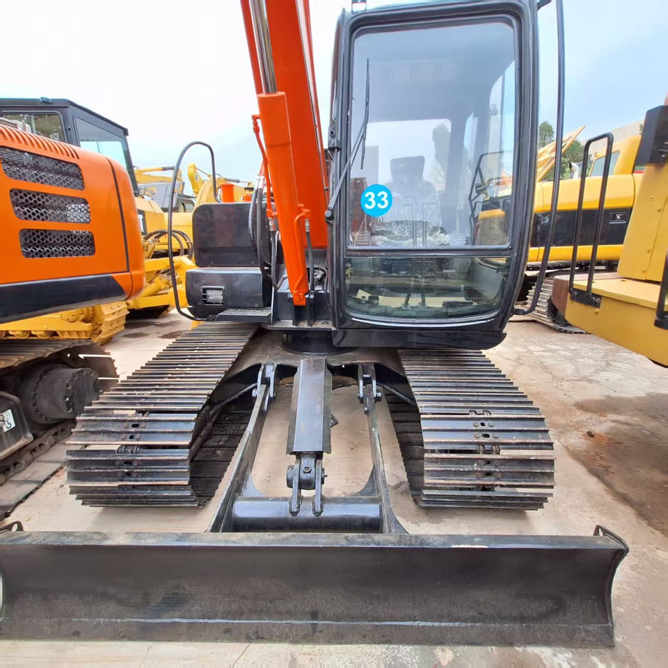 Hitachi EX60 Excavator - Crawler excavator: picture 2 Hitachi EX60 Excavator - Crawler excavator: picture 2