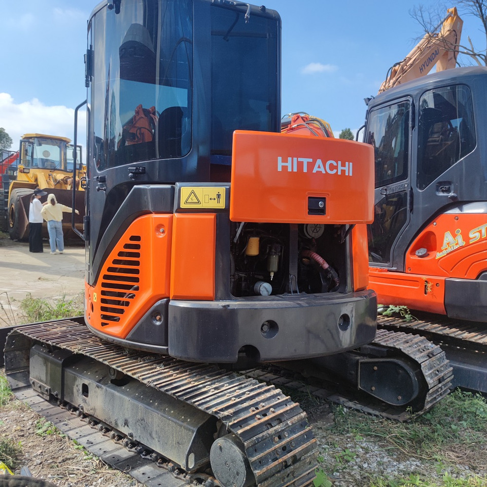 Hitachi ZX50 Excavator - Crawler excavator: picture 3 Hitachi ZX50 Excavator - Crawler excavator: picture 3