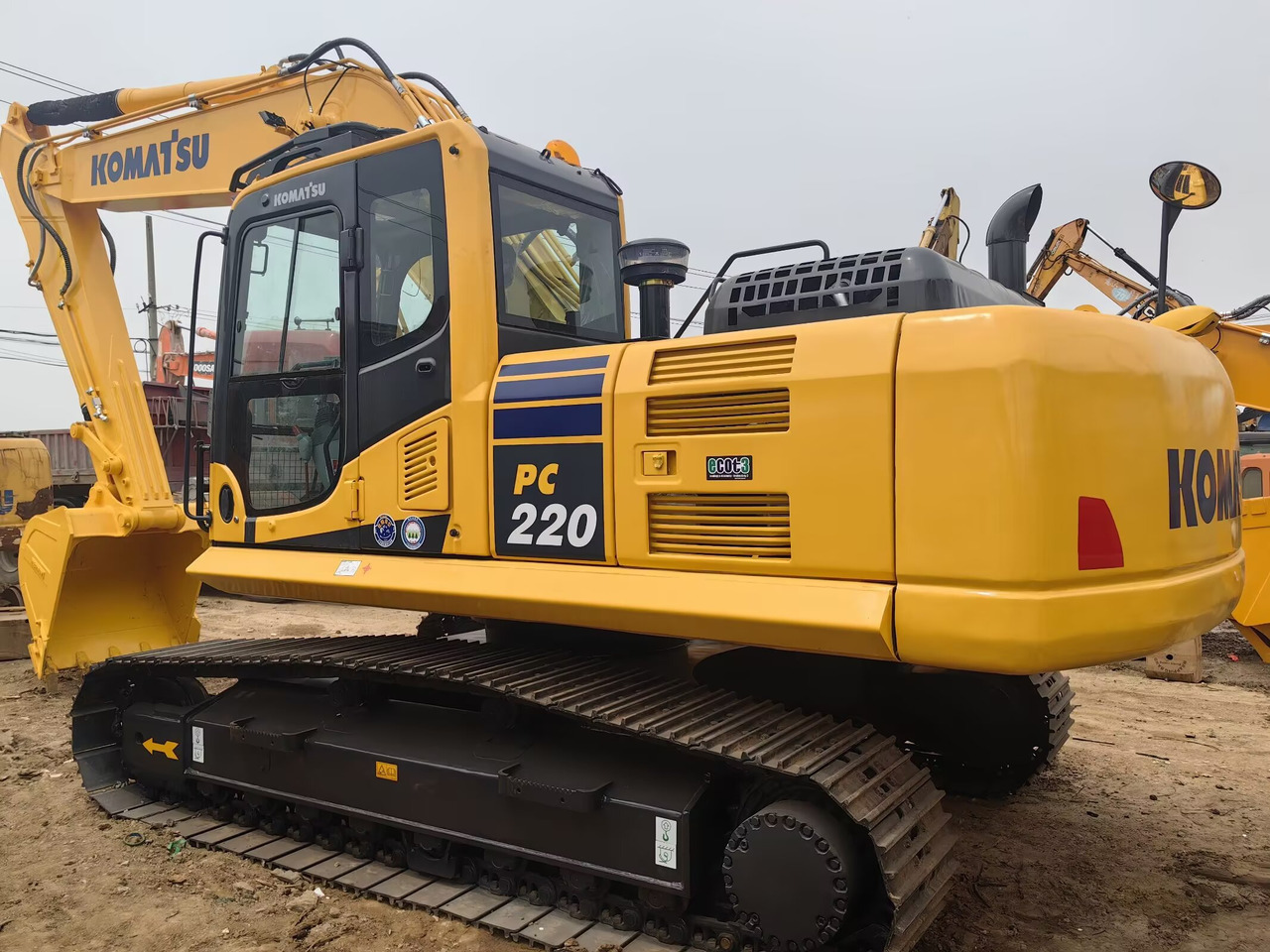 Komatsu PC 220-8 Excavator - Crawler excavator: picture 1 Komatsu PC 220-8 Excavator - Crawler excavator: picture 1