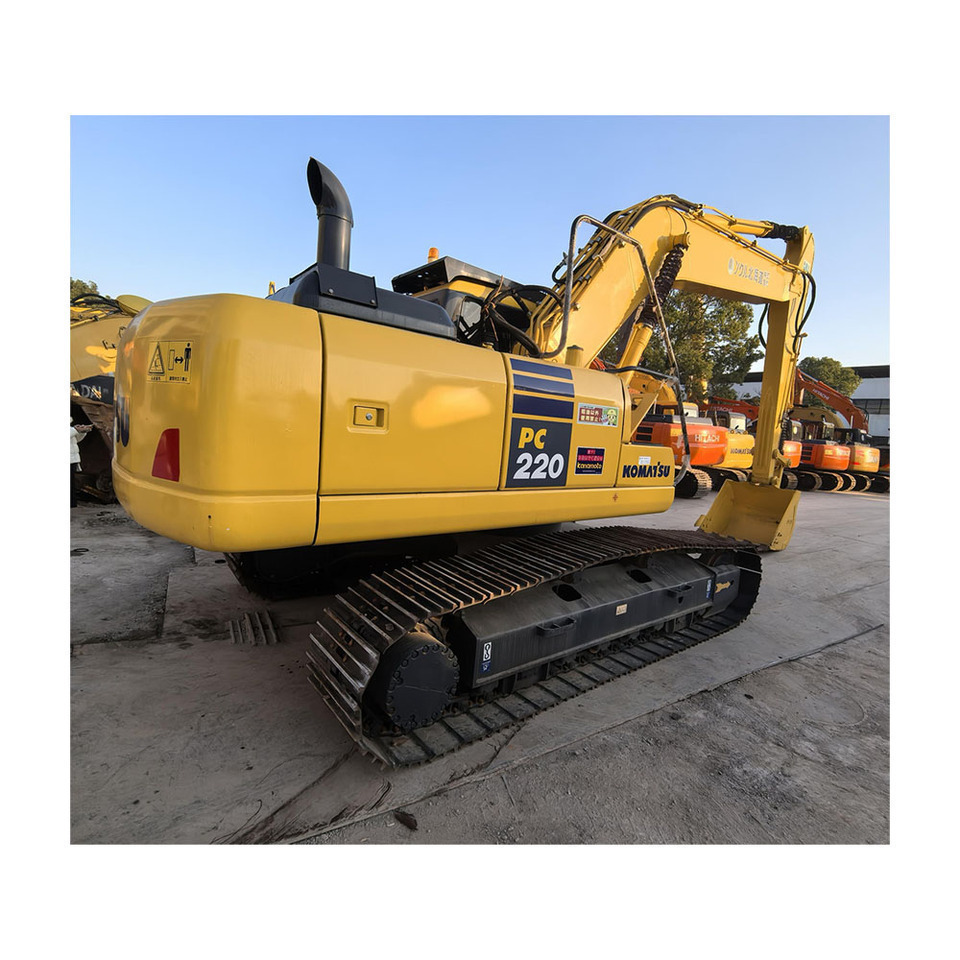 Komatsu PC220-7 - Crawler excavator: picture 3 Komatsu PC220-7 - Crawler excavator: picture 3