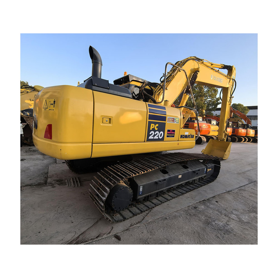 Komatsu PC220-7 Excavator - Crawler excavator: picture 2 Komatsu PC220-7 Excavator - Crawler excavator: picture 2