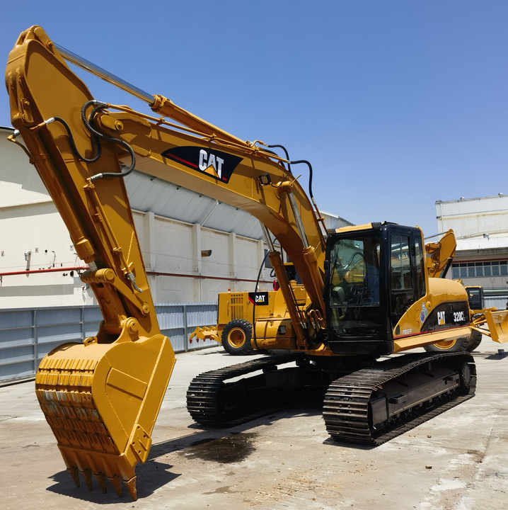 Original Japan Used CAT 320C crawler excavator CAT 20Ton Used excavator on sale - Crawler excavator: picture 3 Original Japan Used CAT 320C crawler excavator CAT 20Ton Used excavator on sale - Crawler excavator: picture 3