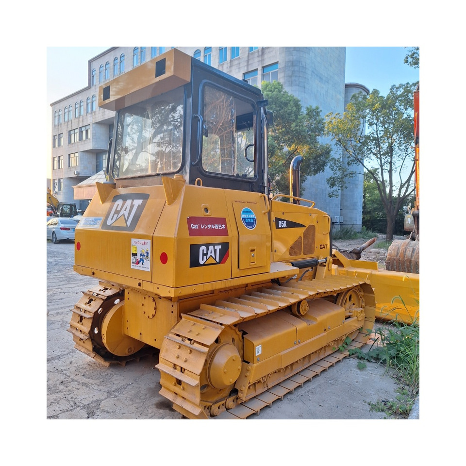 Used caterpillar cat D5k bulldozer - Bulldozer: picture 2 Used caterpillar cat D5k bulldozer - Bulldozer: picture 2