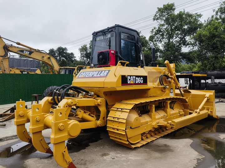 Used crawler bulldozer for high quality used cat bulldozer low price and hot sales CAT D6G bulldozer - Bulldozer: picture 4 Used crawler bulldozer for high quality used cat bulldozer low price and hot sales CAT D6G bulldozer - Bulldozer: picture 4
