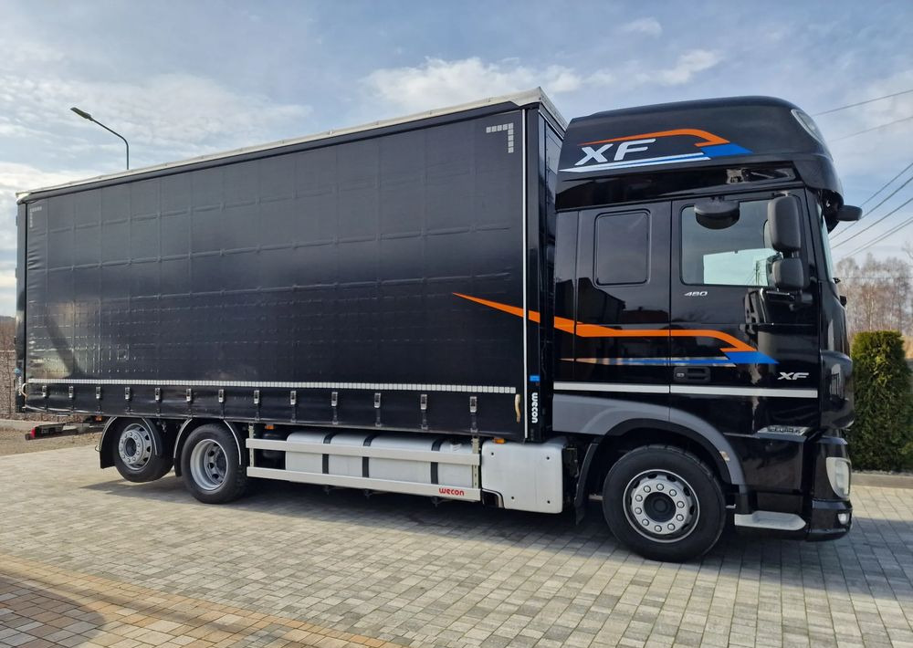 DAF XF 530 SUPER SPACE CAB /SSC / ACC /EURO 6 - Curtainsider truck: picture 2 DAF XF 530 SUPER SPACE CAB /SSC / ACC /EURO 6 - Curtainsider truck: picture 2