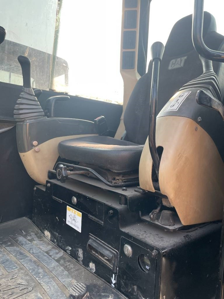 CAT 306 - Mini excavator: picture 3 CAT 306 - Mini excavator: picture 3