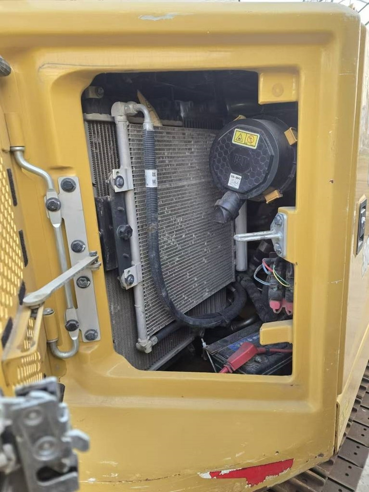 CAT 306 - Mini excavator: picture 4 CAT 306 - Mini excavator: picture 4