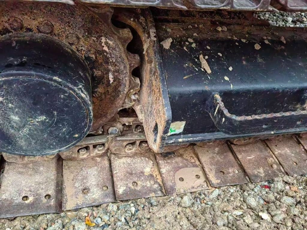 Mini excavator CAT 307.5: picture 9