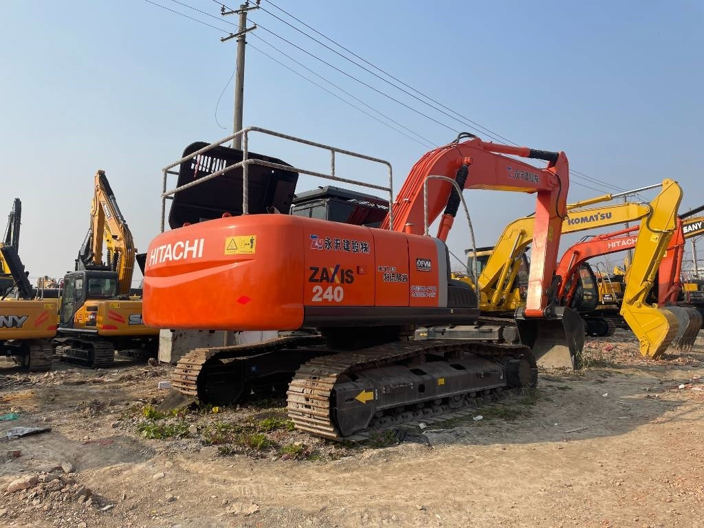 Hitachi ZX 240  - Crawler excavator: picture 1 Hitachi ZX 240  - Crawler excavator: picture 1