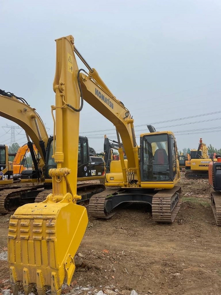 Komatsu PC 120 - Crawler excavator: picture 1 Komatsu PC 120 - Crawler excavator: picture 1