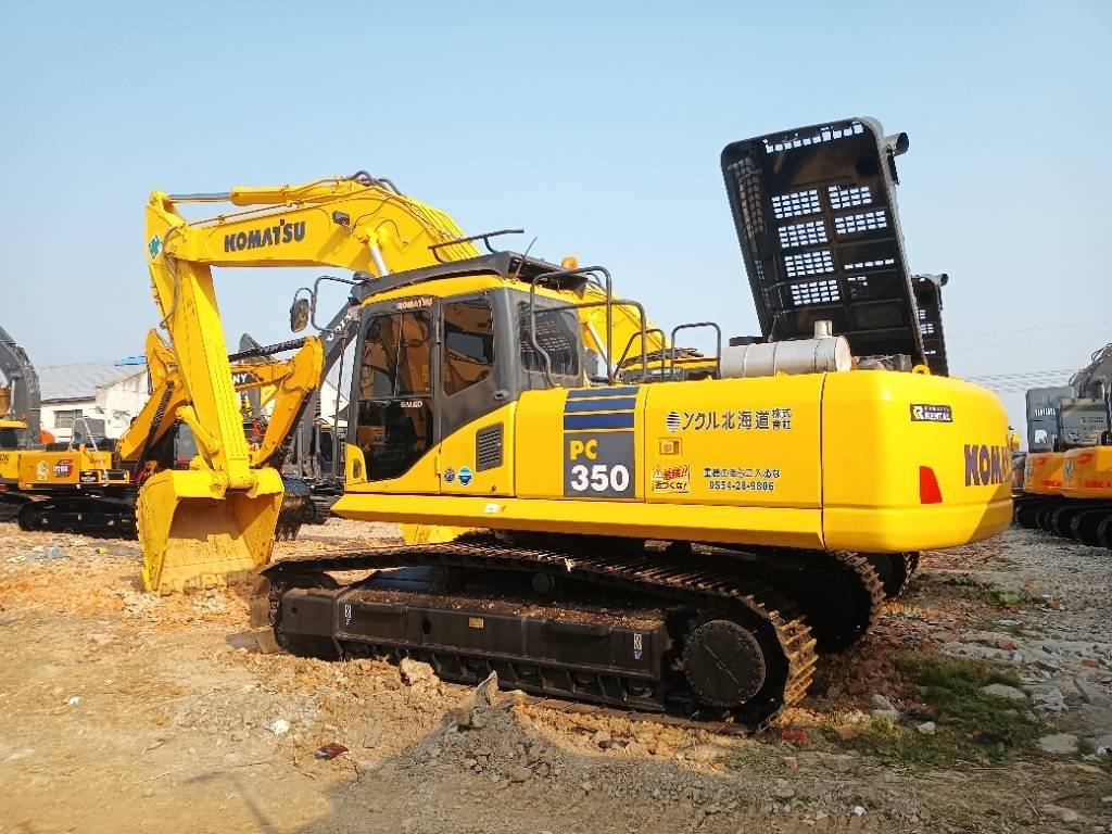Crawler excavator Komatsu PC 350-7: picture 12