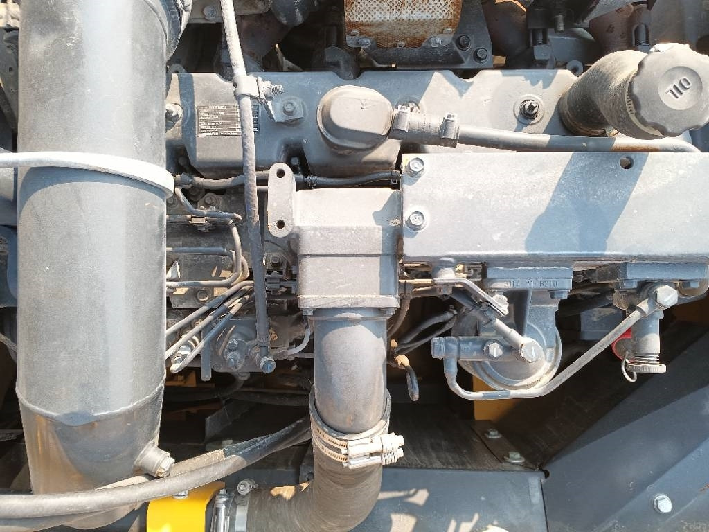 Crawler excavator Komatsu PC 350-7: picture 18