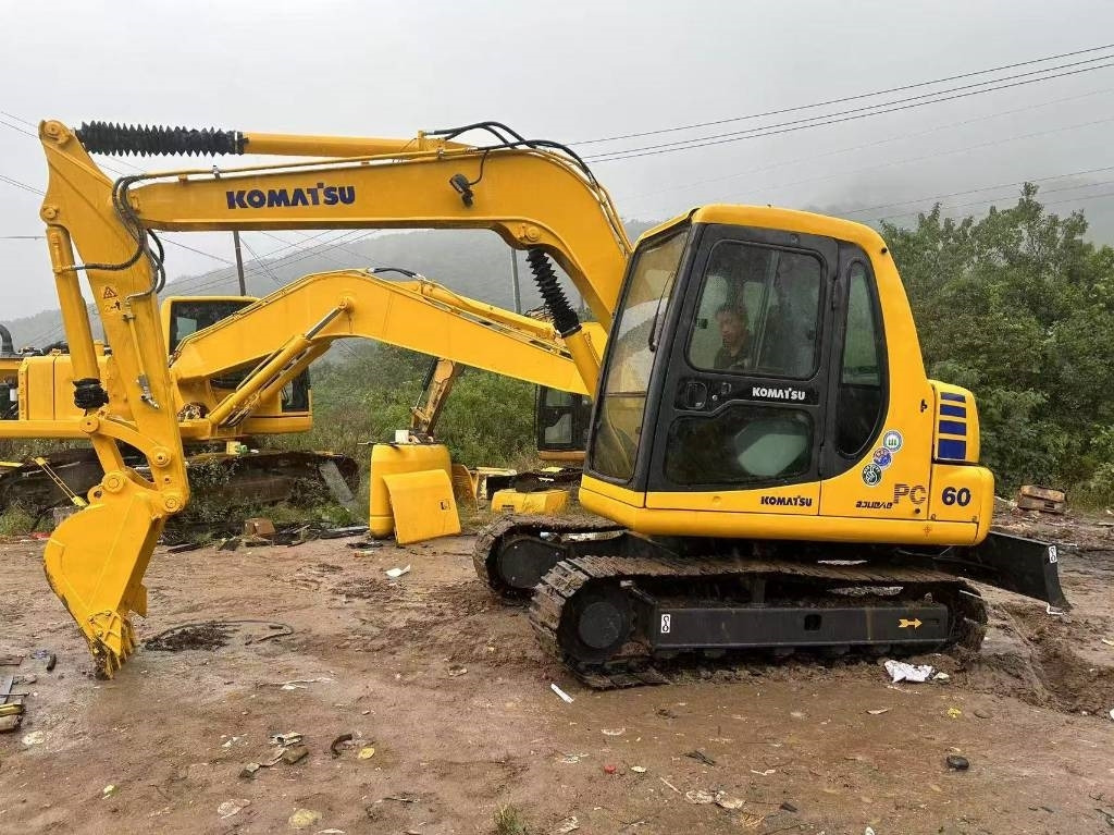 Komatsu PC 60 - Mini excavator: picture 2 Komatsu PC 60 - Mini excavator: picture 2