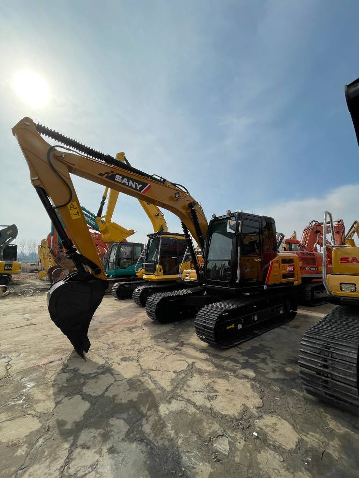 Sany SY 135  - Crawler excavator: picture 1 Sany SY 135  - Crawler excavator: picture 1