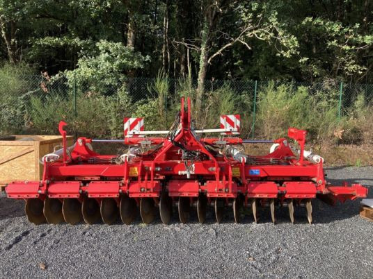 Pöttinger TERRADISC 4001K - Cultivator: picture 1 Pöttinger TERRADISC 4001K - Cultivator: picture 1