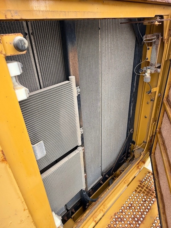 Crawler excavator CAT 374 F L: picture 23