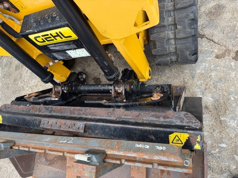 Gehl RT 105 - Crawler loader: picture 5 Gehl RT 105 - Crawler loader: picture 5