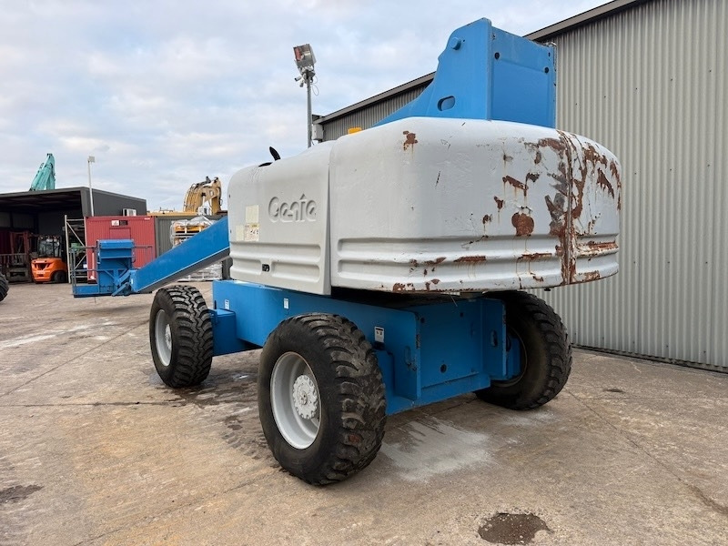 Genie S 85  - Telescopic boom: picture 2 Genie S 85  - Telescopic boom: picture 2
