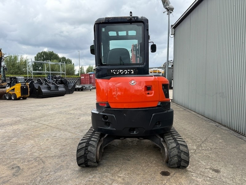 Kubota U 36-4 - Mini excavator: picture 3 Kubota U 36-4 - Mini excavator: picture 3