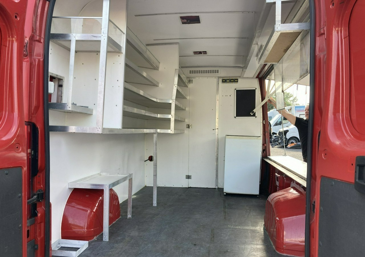 Citroen Jumper Jumper Autosklep Gastronomiczny Food Truck Foodtruck sklep bar 2015 - Vending truck: picture 5 Citroen Jumper Jumper Autosklep Gastronomiczny Food Truck Foodtruck sklep bar 2015 - Vending truck: picture 5