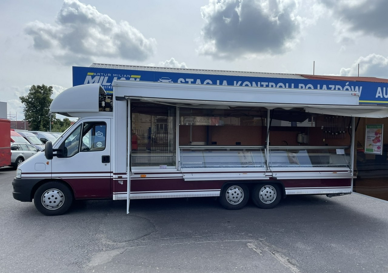 Fiat Ducato Autosklep wędlin Gastronomiczny Food Truck Foodtruck 55122km Borco20 - Vending truck: picture 4 Fiat Ducato Autosklep wędlin Gastronomiczny Food Truck Foodtruck 55122km Borco20 - Vending truck: picture 4