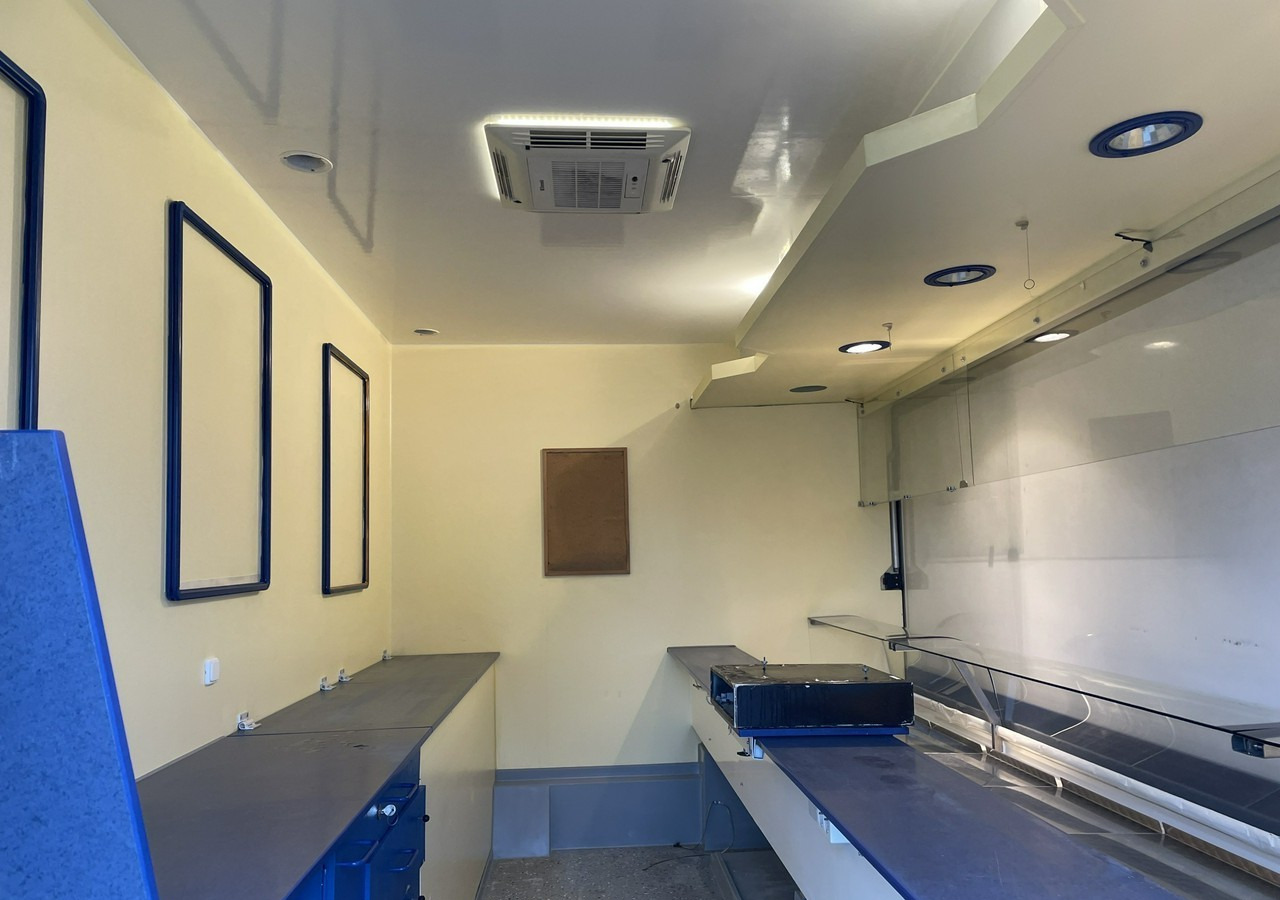 Fiat Ducato Autosklep wędlin Klima Gastronomiczny Food Truck Foodtruck sklep 20 - Vending truck: picture 3 Fiat Ducato Autosklep wędlin Klima Gastronomiczny Food Truck Foodtruck sklep 20 - Vending truck: picture 3