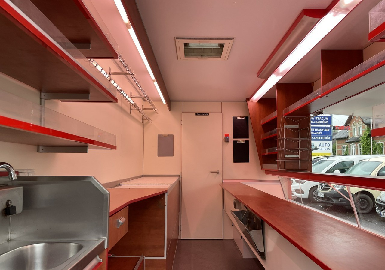 Fiat Ducato Ducato Autosklep wędlin Gastronomiczny Food Truck Foodtruck Borco201 - Vending truck: picture 3 Fiat Ducato Ducato Autosklep wędlin Gastronomiczny Food Truck Foodtruck Borco201 - Vending truck: picture 3