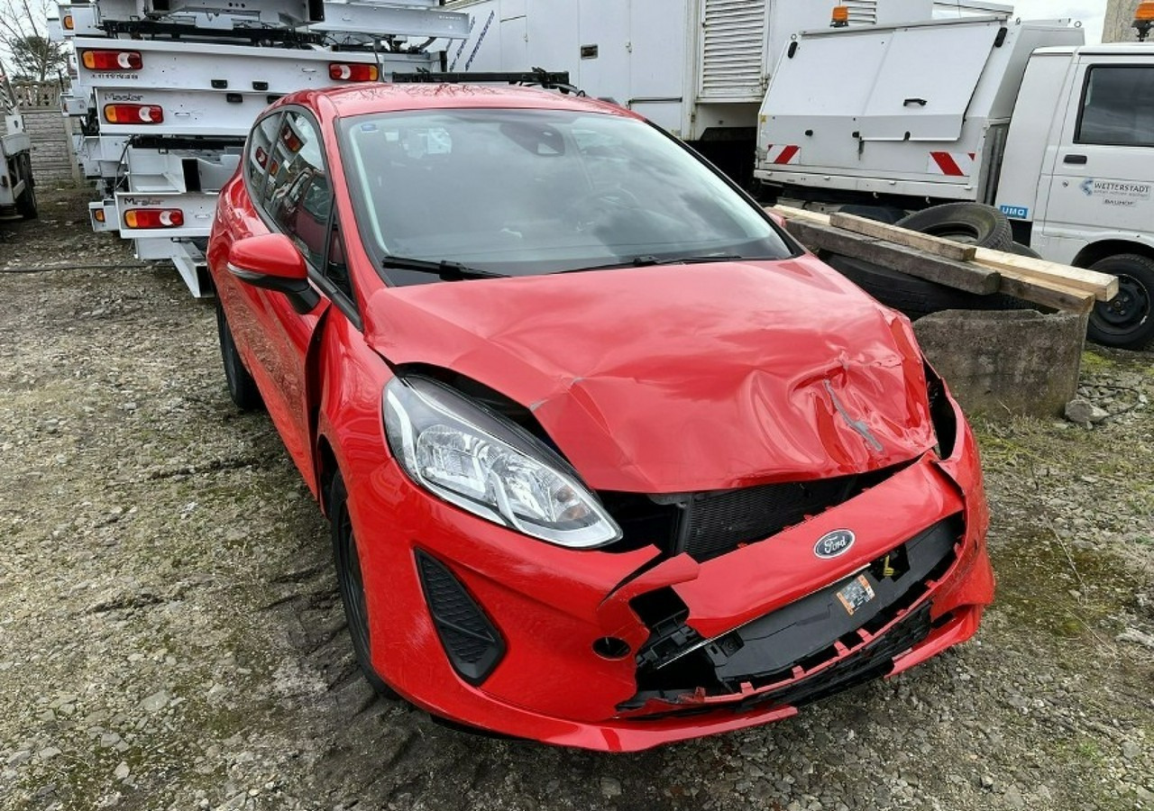 Ford Fiesta IX LIFT 1.1 Benzyna 75KM Klima Carplay Pakiet Winter Cool&Connect 2021 - Car: picture 3 Ford Fiesta IX LIFT 1.1 Benzyna 75KM Klima Carplay Pakiet Winter Cool&Connect 2021 - Car: picture 3