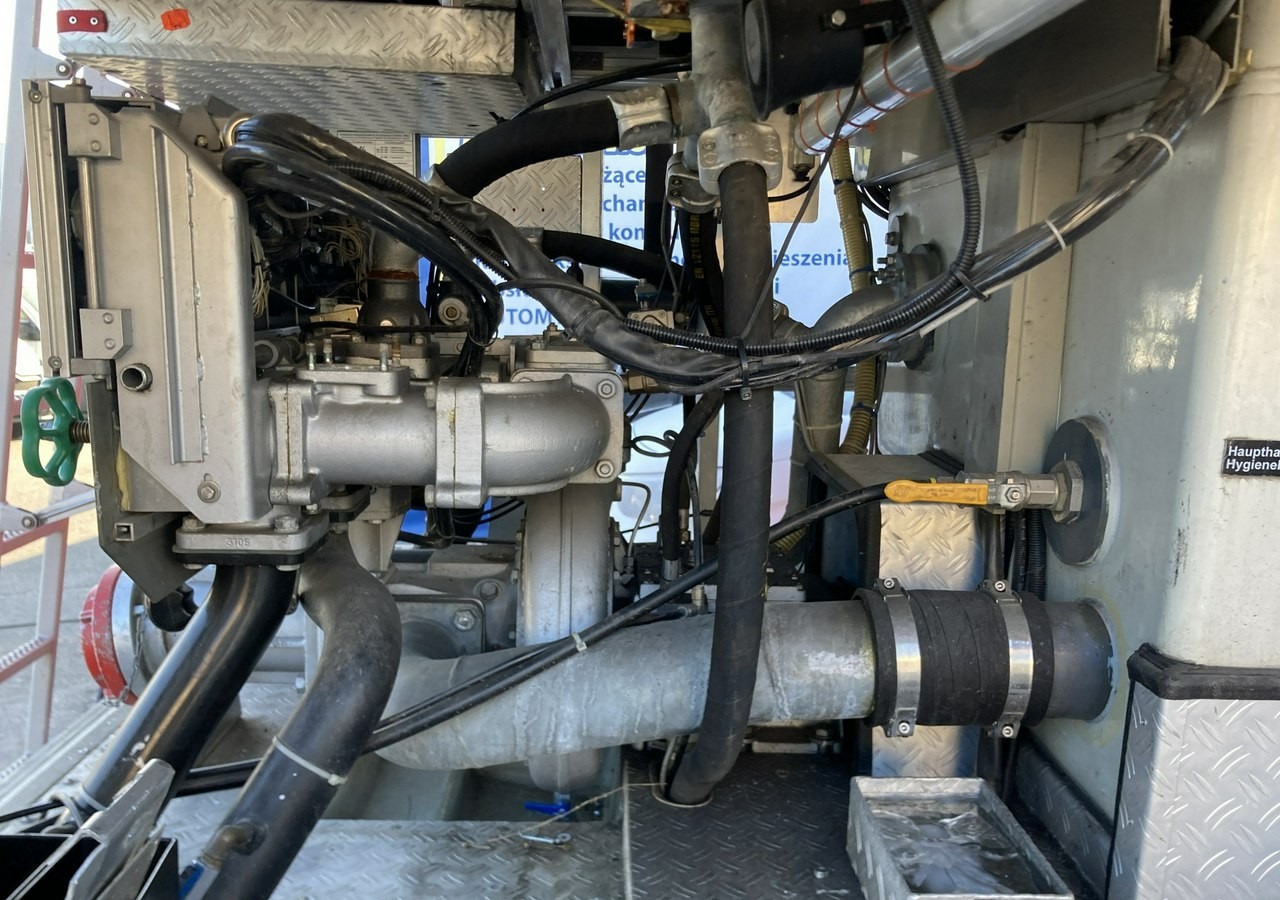 Fire truck Mercedes-Benz Atego Atego15-280 Straż Pożarna Gaśnicza Ziegler 2020L wody 210L piany 20: picture 10 Fire truck Mercedes-Benz Atego Atego15-280 Straż Pożarna Gaśnicza Ziegler 2020L wody 210L piany 20: picture 10