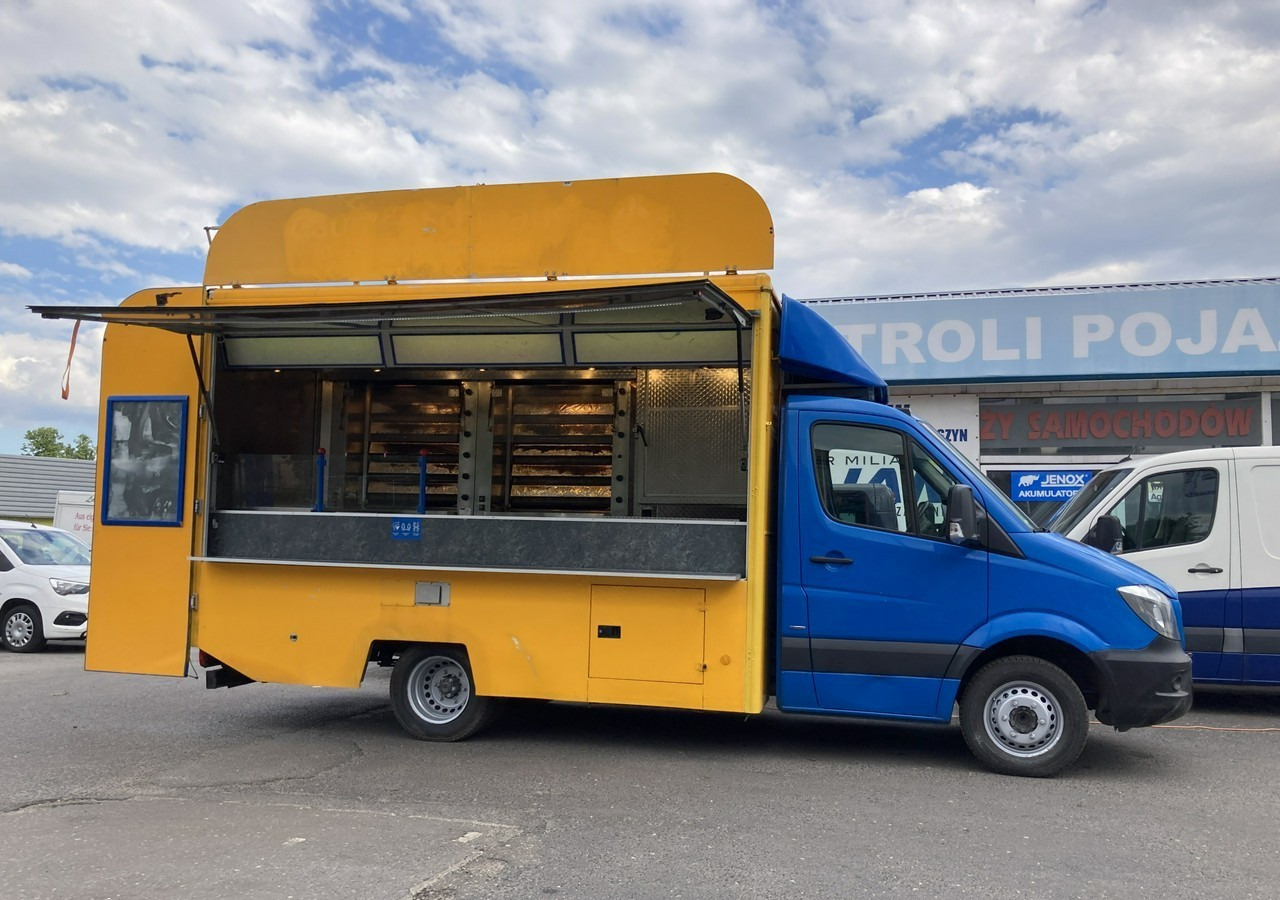 Mercedes-Benz Sprinter Autosklep Grill kurczak Gastronomiczny Food Truck Foodtruck sklep 20 - Vending truck: picture 1 Mercedes-Benz Sprinter Autosklep Grill kurczak Gastronomiczny Food Truck Foodtruck sklep 20 - Vending truck: picture 1