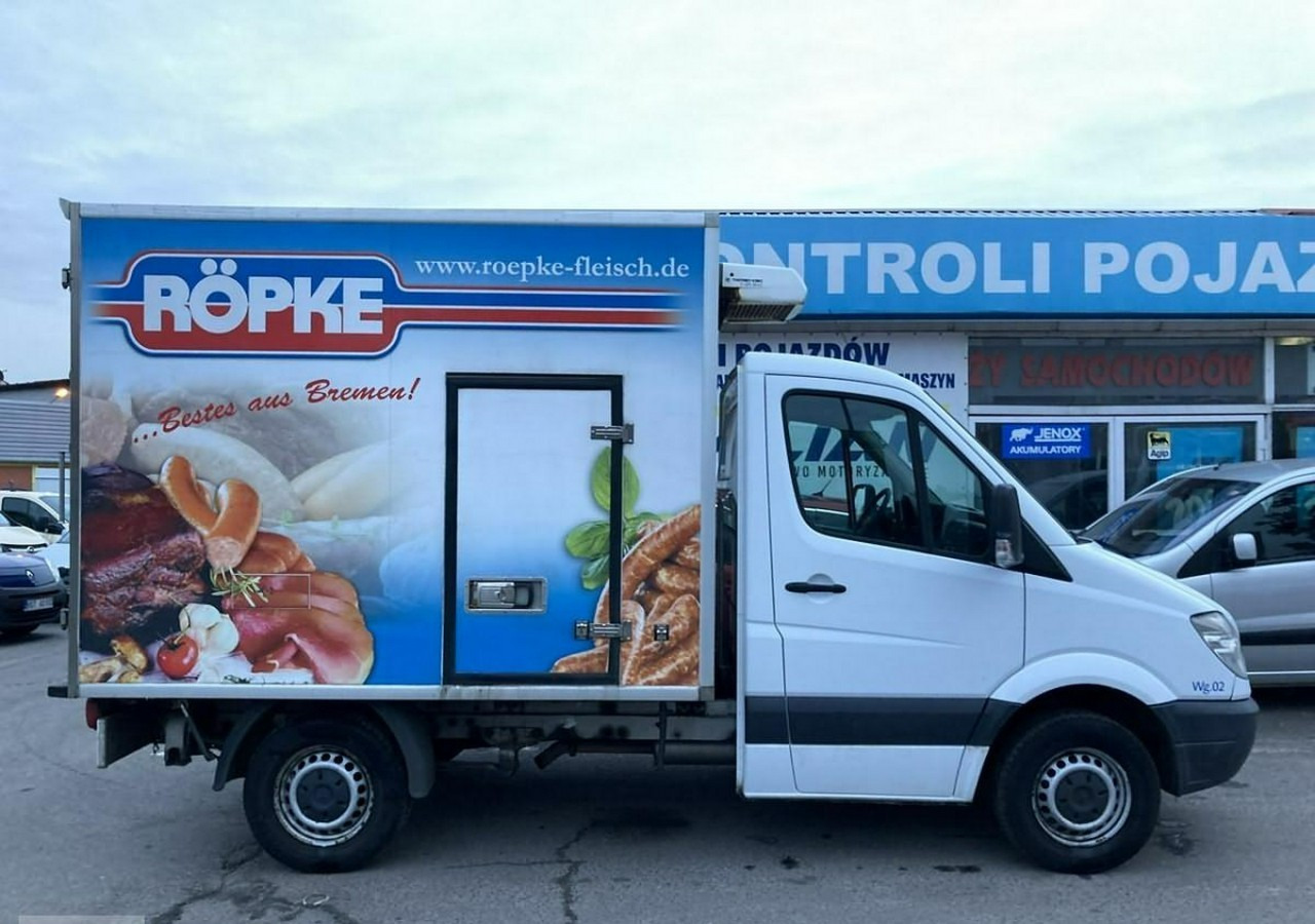 Mercedes-Benz Sprinter Chłodnia THERMO KING Gastronomiczny Food Truck Foodtruck 2011 - Refrigerated van: picture 5 Mercedes-Benz Sprinter Chłodnia THERMO KING Gastronomiczny Food Truck Foodtruck 2011 - Refrigerated van: picture 5