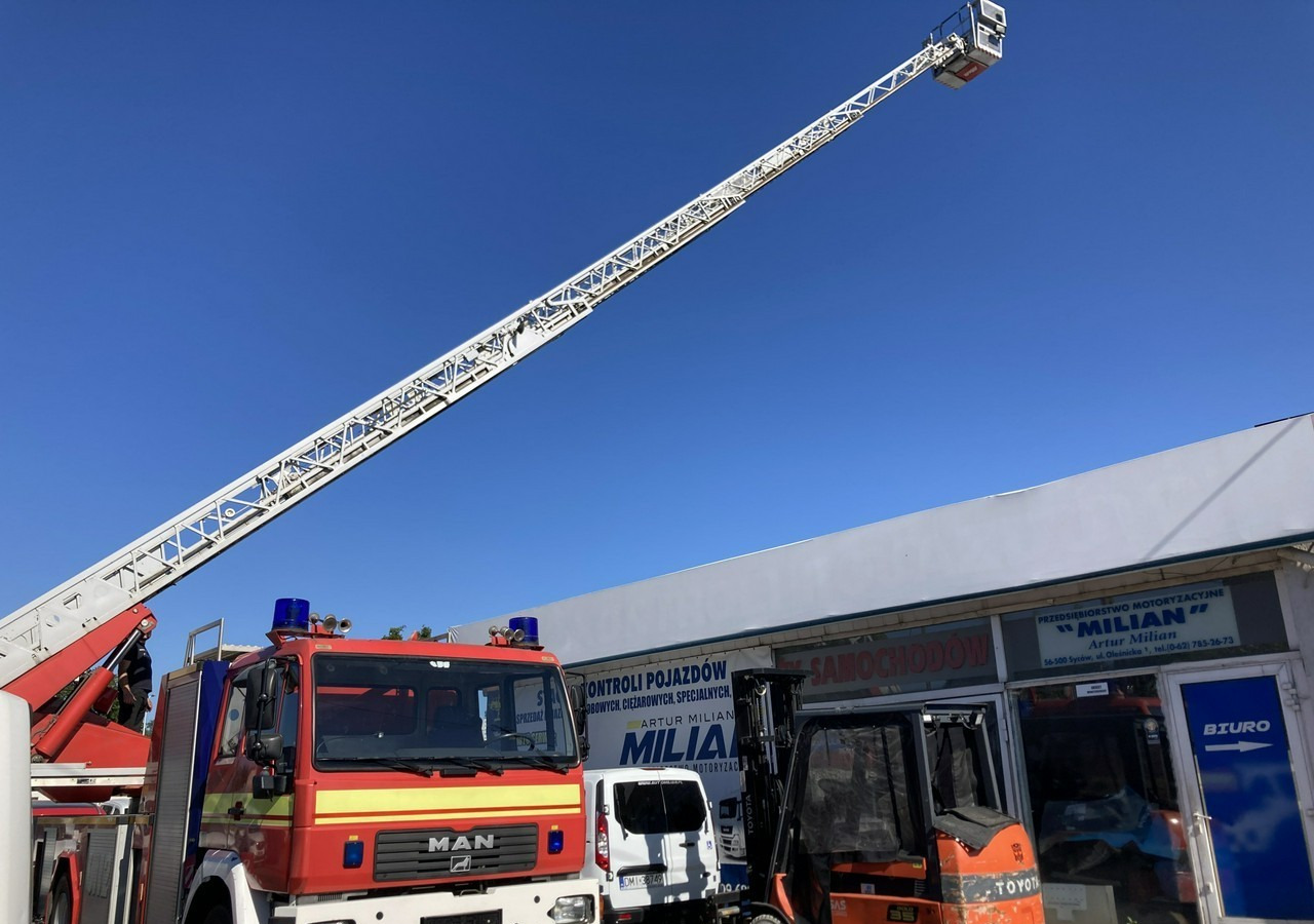 Oferta - Fire truck: picture 5 Oferta - Fire truck: picture 5