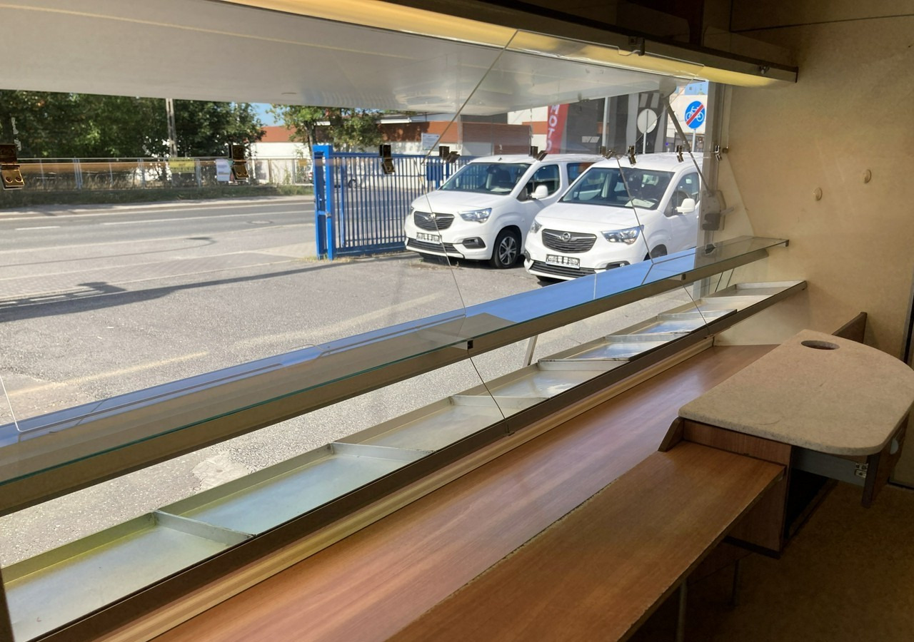 Vending truck Renault Master Autosklep pieczywa Gastronomiczny Food Truck Foodtruck sklep BORCO20: picture 14