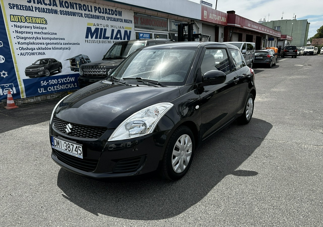 Suzuki Swift V Suzuki Swift 1.2-94KM Klima Model 2012 - Car: picture 2 Suzuki Swift V Suzuki Swift 1.2-94KM Klima Model 2012 - Car: picture 2