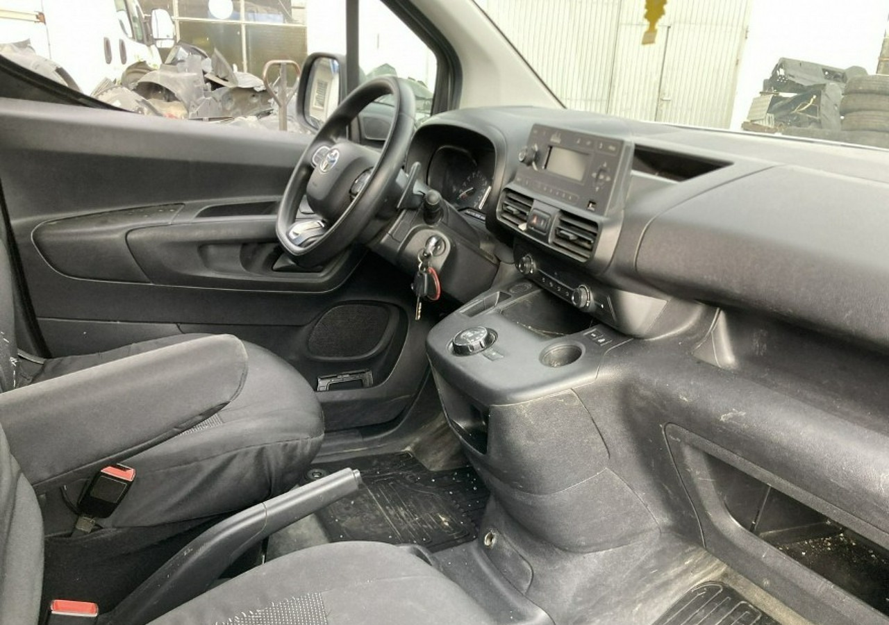 Toyota Inny Toyota - Panel van: picture 4 Toyota Inny Toyota - Panel van: picture 4