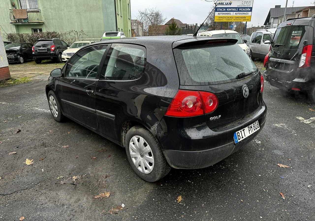 Volkswagen Golf V Golf V 1,4-80KM Klima 2007 - Hatchback: picture 5 Volkswagen Golf V Golf V 1,4-80KM Klima 2007 - Hatchback: picture 5