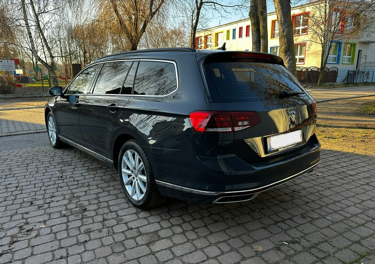 Volkswagen Passat B8 GTE 1.4TSI 218KM Hybryda Plug-in zasięg 50km Panorama*Navi*Skóra*FV2 - Car: picture 4 Volkswagen Passat B8 GTE 1.4TSI 218KM Hybryda Plug-in zasięg 50km Panorama*Navi*Skóra*FV2 - Car: picture 4