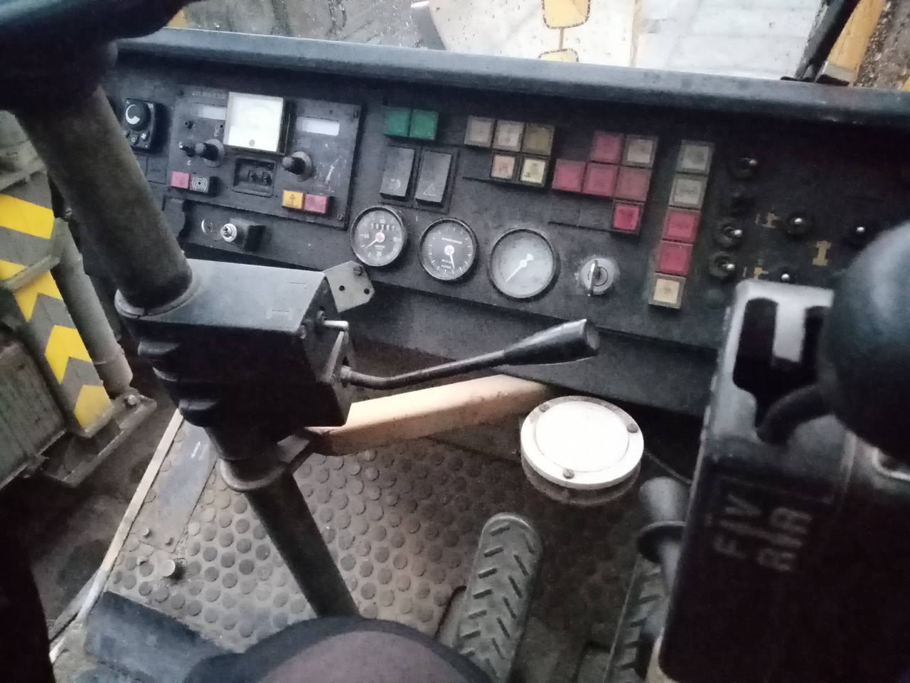 Construction machinery LIEBHERR LTM 1030: picture 6