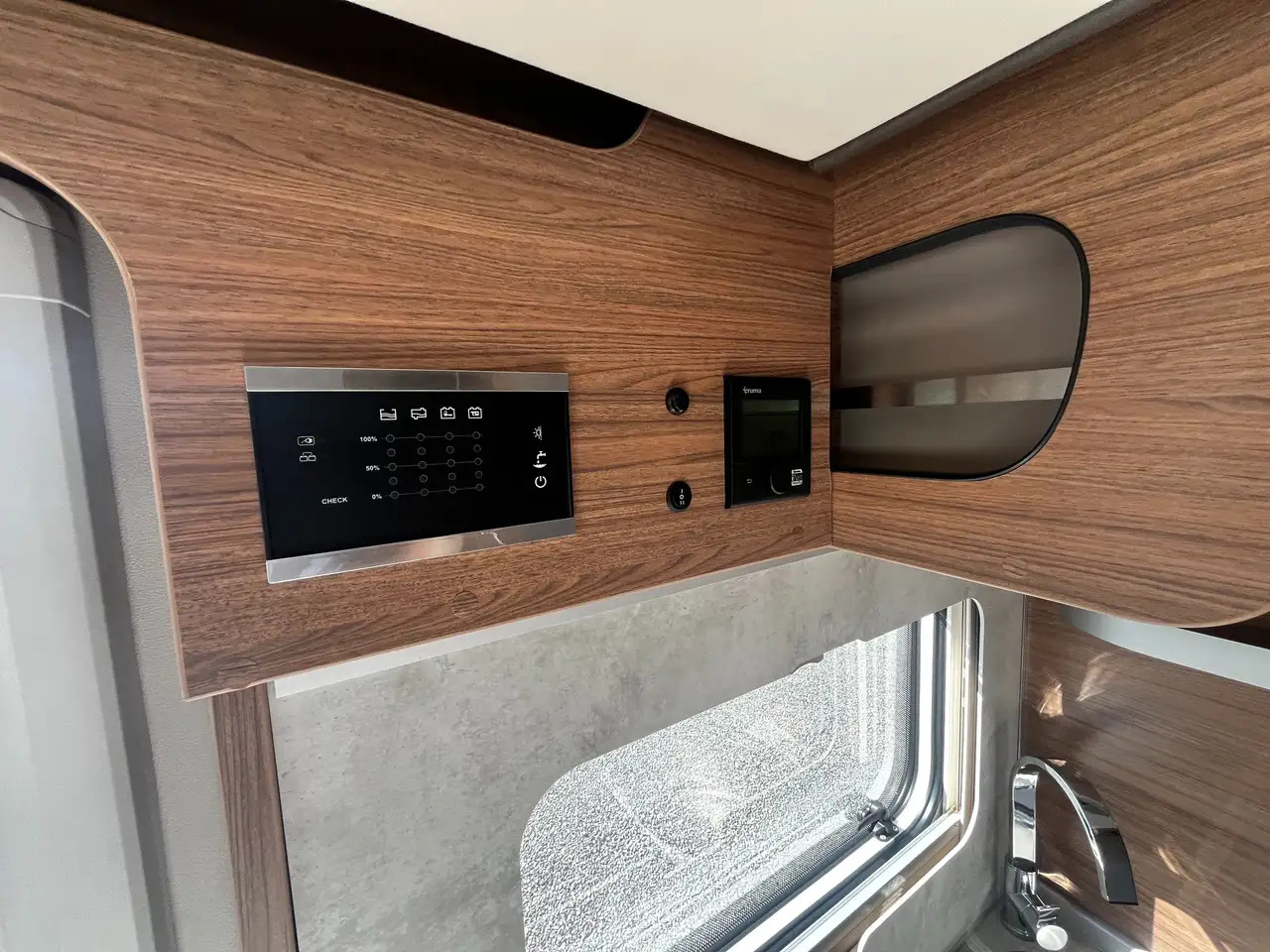 New Semi-integrated motorhome Knaus VAN WAVE 640 MEG VANSATION: picture 18